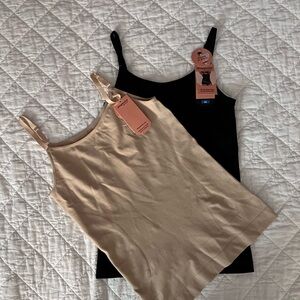 Shapermint All Day Every Day Black and Tan Camisole Tops